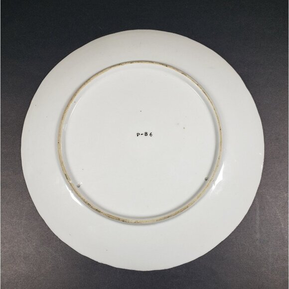 Ceramic Red Cardinals Wall Plate Gold Rim Floral Design 8.25" Diameter - Picture 5 of 7